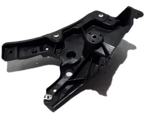Fender Bracket (Left) (OE 31424578) — VOLVO replacement part