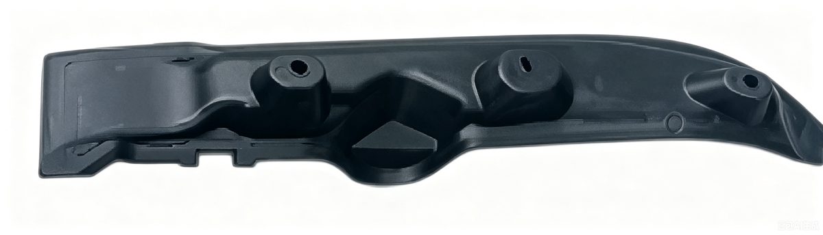 Front Fender Weatherstrip (OE 32338466) — VOLVO replacement part