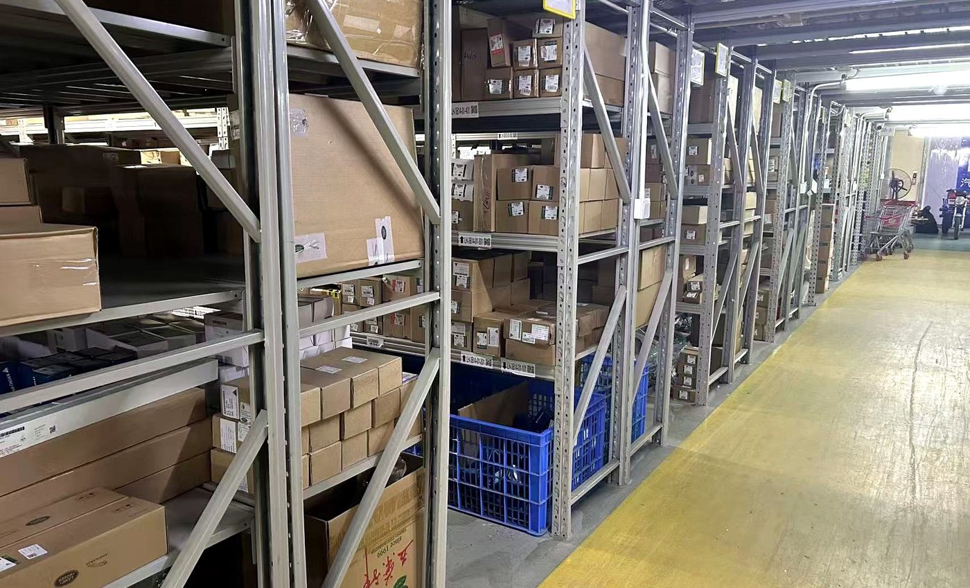 Warehouse inventory racked by part number